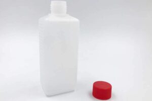 RM24 PE-Flasche 250 ml, transparent, mit Deckel