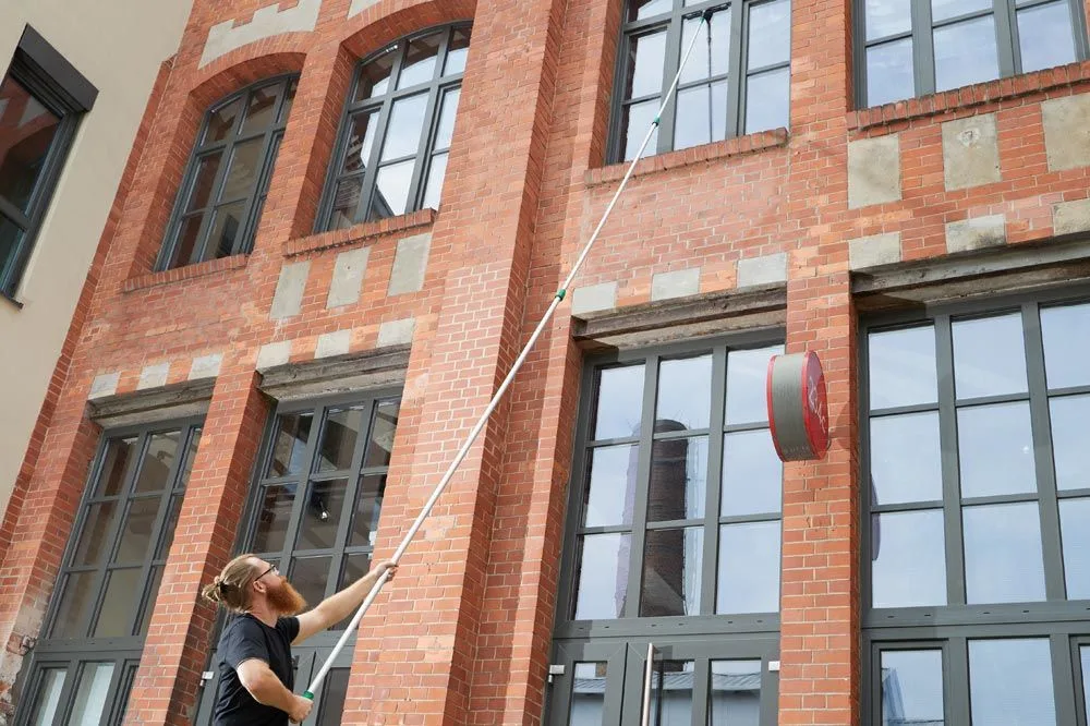 UNGER ED180 Teleskopstange OptiLoc 3-teilig, 180 cm – Bild 8