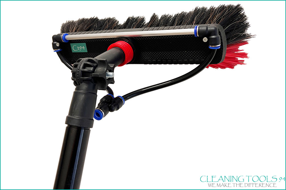 Cleaning Tools 94 Glas-Reinigungsbürste DUAL für wasserführende Teleskopstangen, 30 cm Cleaning Tools 94 Glas-Reinigungsbürste DUAL für wasserführende Teleskopstangen, 30 cm