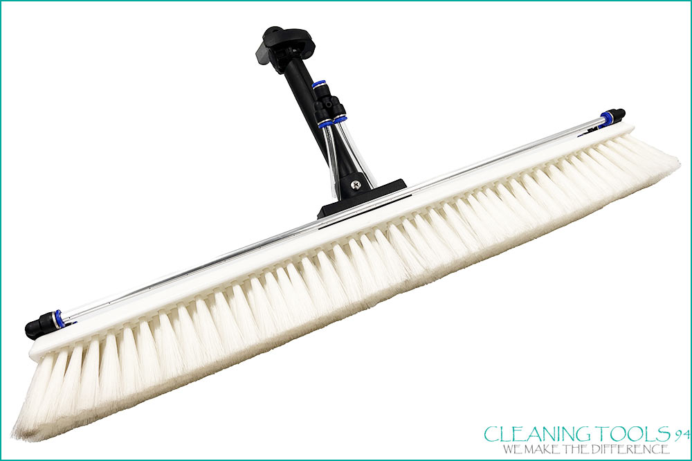 Cleaning Tools 94 Glas-Reinigungsbürste SOFT für wasserführende Teleskopstangen, weiss V2, 60 cm Cleaning Tools 94 Glas-Reinigungsbürste SOFT für wasserführende Teleskopstangen, weiss V2, 60 cm