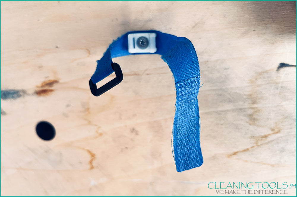 Ihr Schweizer Fachpartner für professionelles Reinigungsmaterial & Spezialreinigung Cleaning Tools 94 Kletthalter für Reinwasserbürsten & Padhalter