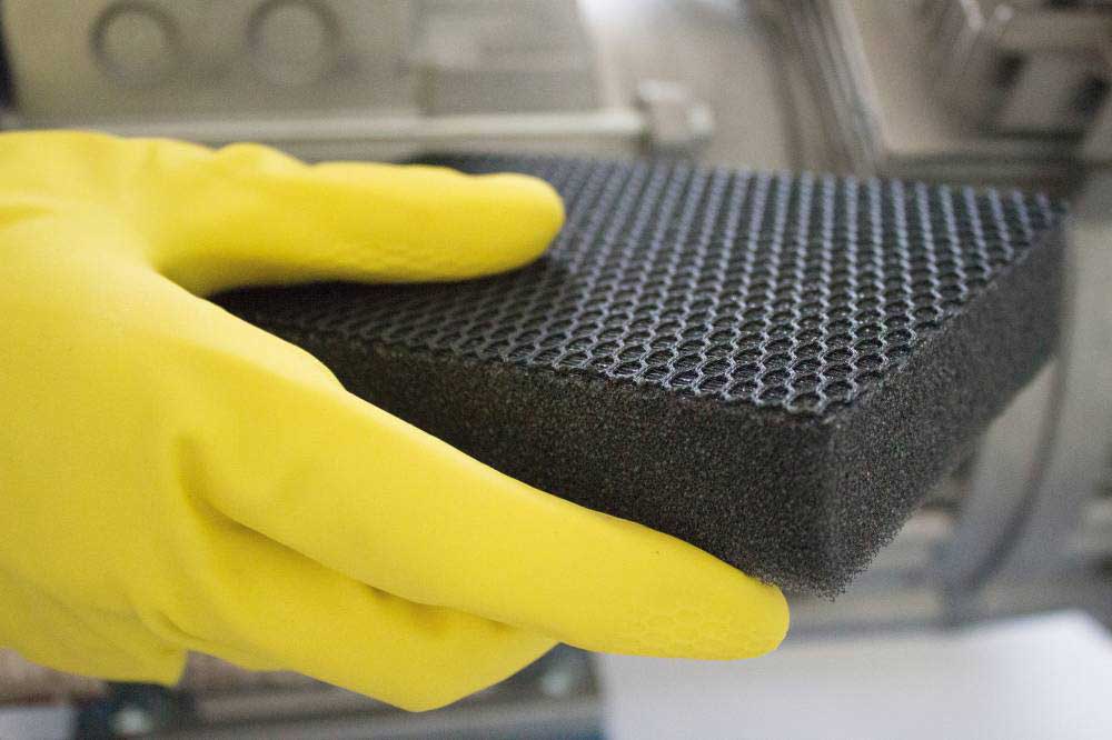 Cleaning Tools 94 HACCP-POWER-Schwamm, schwarz - 4 Stück Cleaning Tools 94 HACCP-POWER-Schwamm, schwarz - 4 Stück – Bild 3